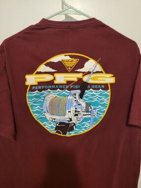 Columbia Maroon Short-Sleeve Performance Fishing Tee